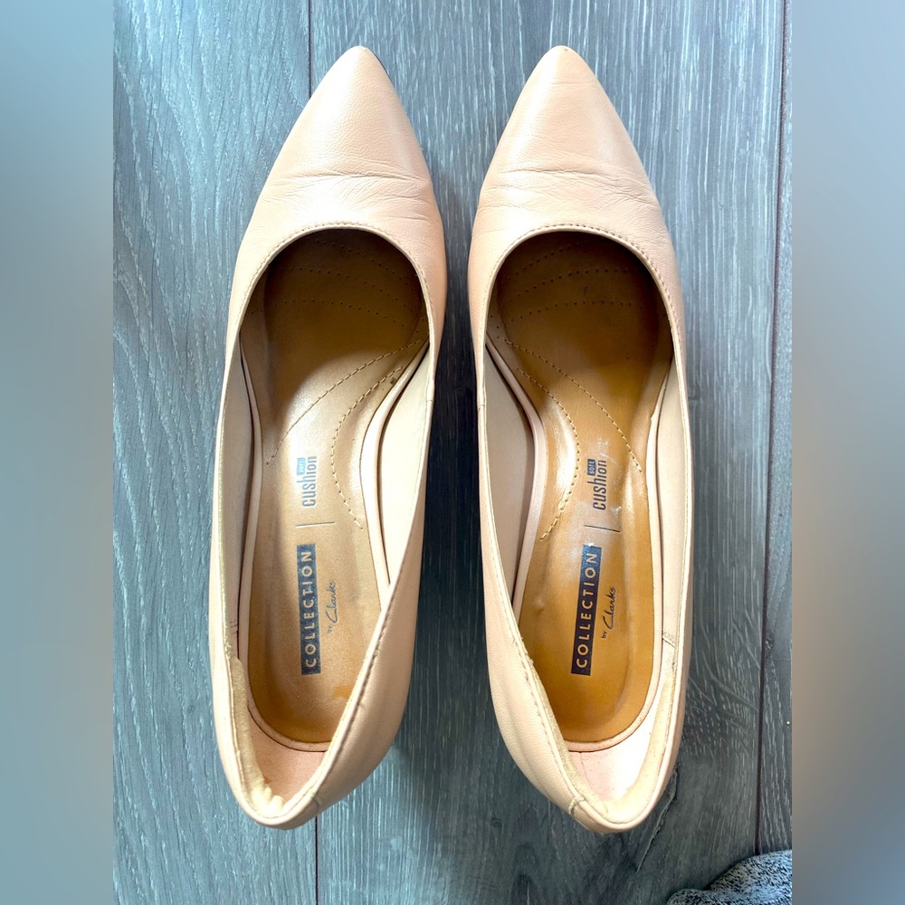 Clarks Leather Pumps